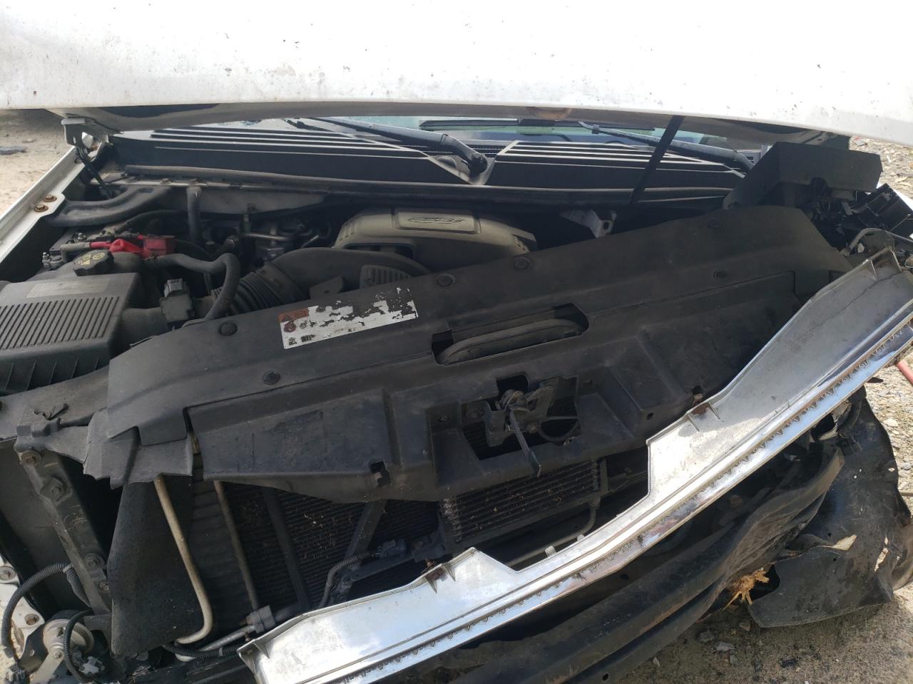 2011 Chevrolet Tahoe VIN 1GNSKAE08BR380793 Copart auction photo, front end / side damage thumbnail 12