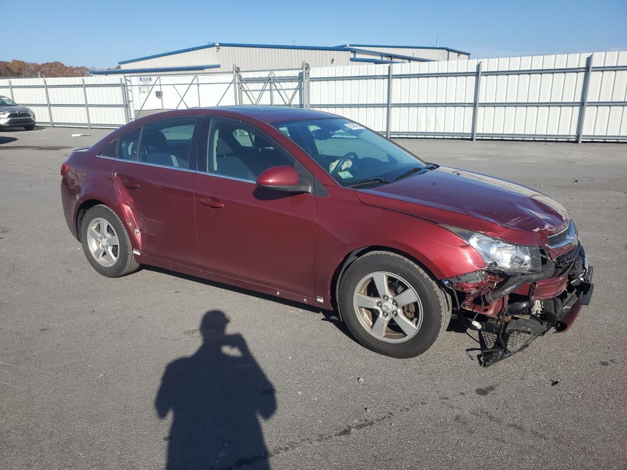 2015 Chevrolet Cruze VIN 1G1PC5SBXF7224161 Copart auction photo, front end / side damage thumbnail 4