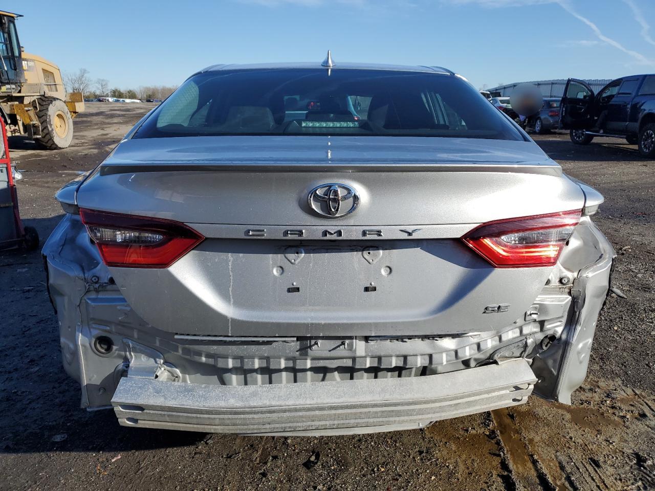 2022 Toyota Camry VIN 4T1G11AK1NU036910 Copart auction photo, rear end / minor dent/scratches damage thumbnail 6