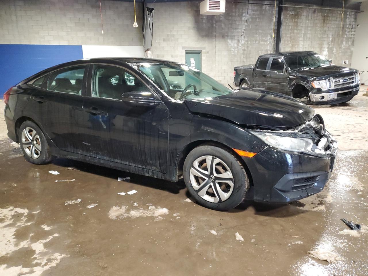 2018 Honda Civic VIN 19XFC2F58JE200682 Copart auction photo, front end damage thumbnail 4