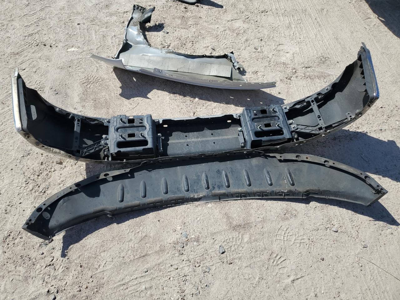 2018 RAM 1500 VIN 1C6RR6KT8JS161250 Copart auction photo, undercarriage / front end damage thumbnail 12