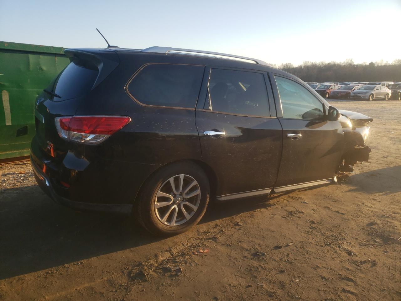 2015 Nissan Pathfinder VIN 5N1AR2MMXFC650265 Copart auction photo, all over damage thumbnail 3