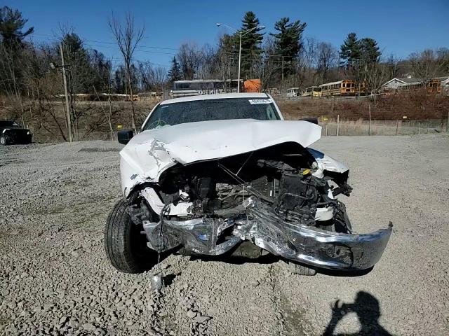 2015 RAM 1500 VIN 1C6RR7FT6FS706353 Copart auction photo, front end damage thumbnail 11