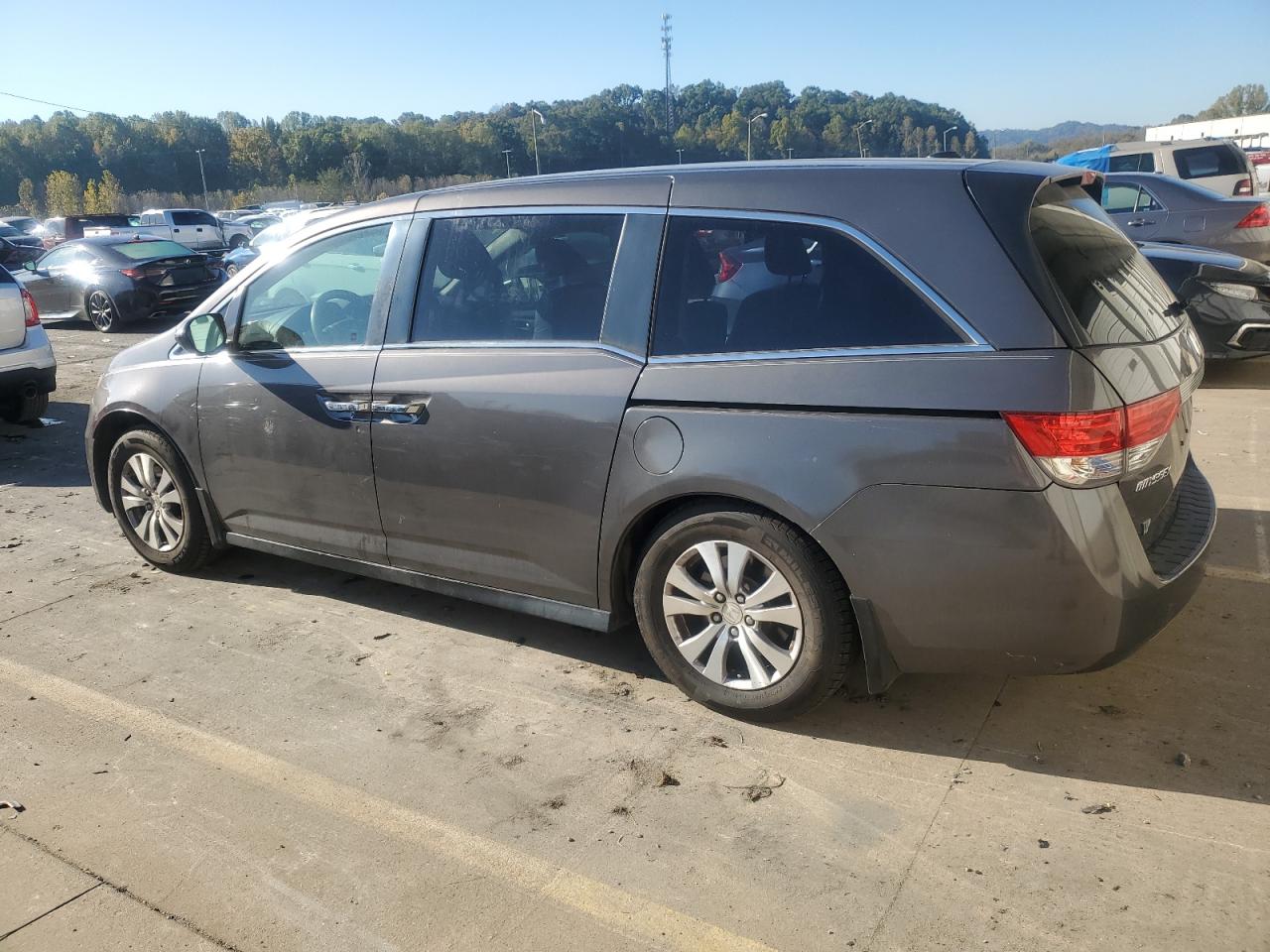 2015 Honda Odyssey VIN 5FNRL5H62FB087012 Copart auction photo, side damage thumbnail 2