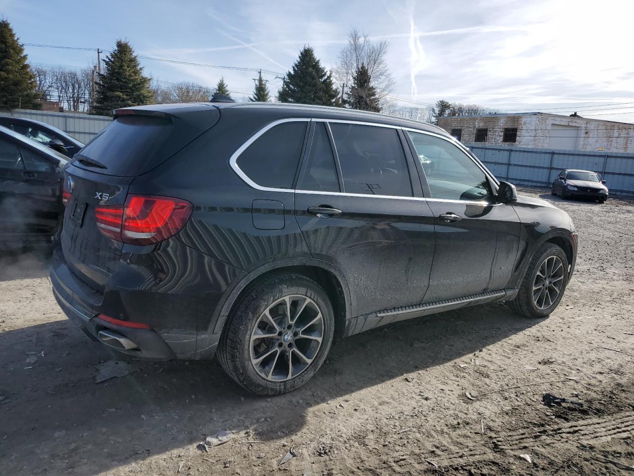 2018 BMW X5 VIN 5UXKR0C54JL070041 Copart auction photo, top/roof / minor dent/scratches damage thumbnail 3