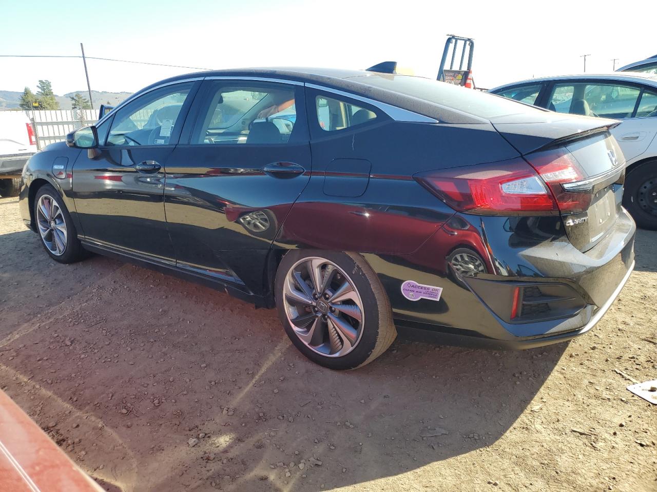 2019 Honda Clarity VIN JHMZC5F32KC002359 Copart auction photo, mechanical / front end damage thumbnail 2