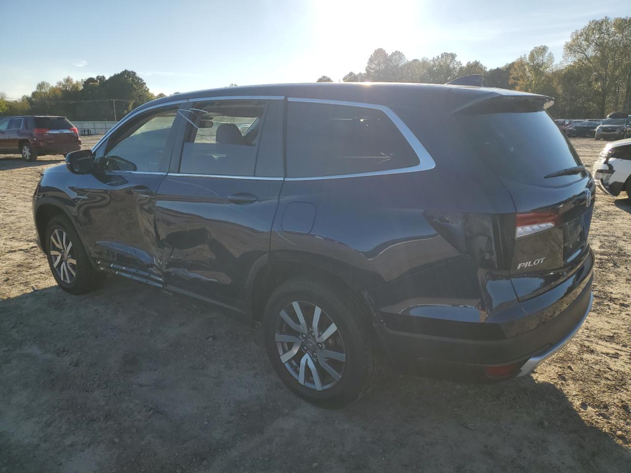 2022 Honda Pilot VIN 5FNYF6H53NB022619 Copart auction photo, all over damage thumbnail 2