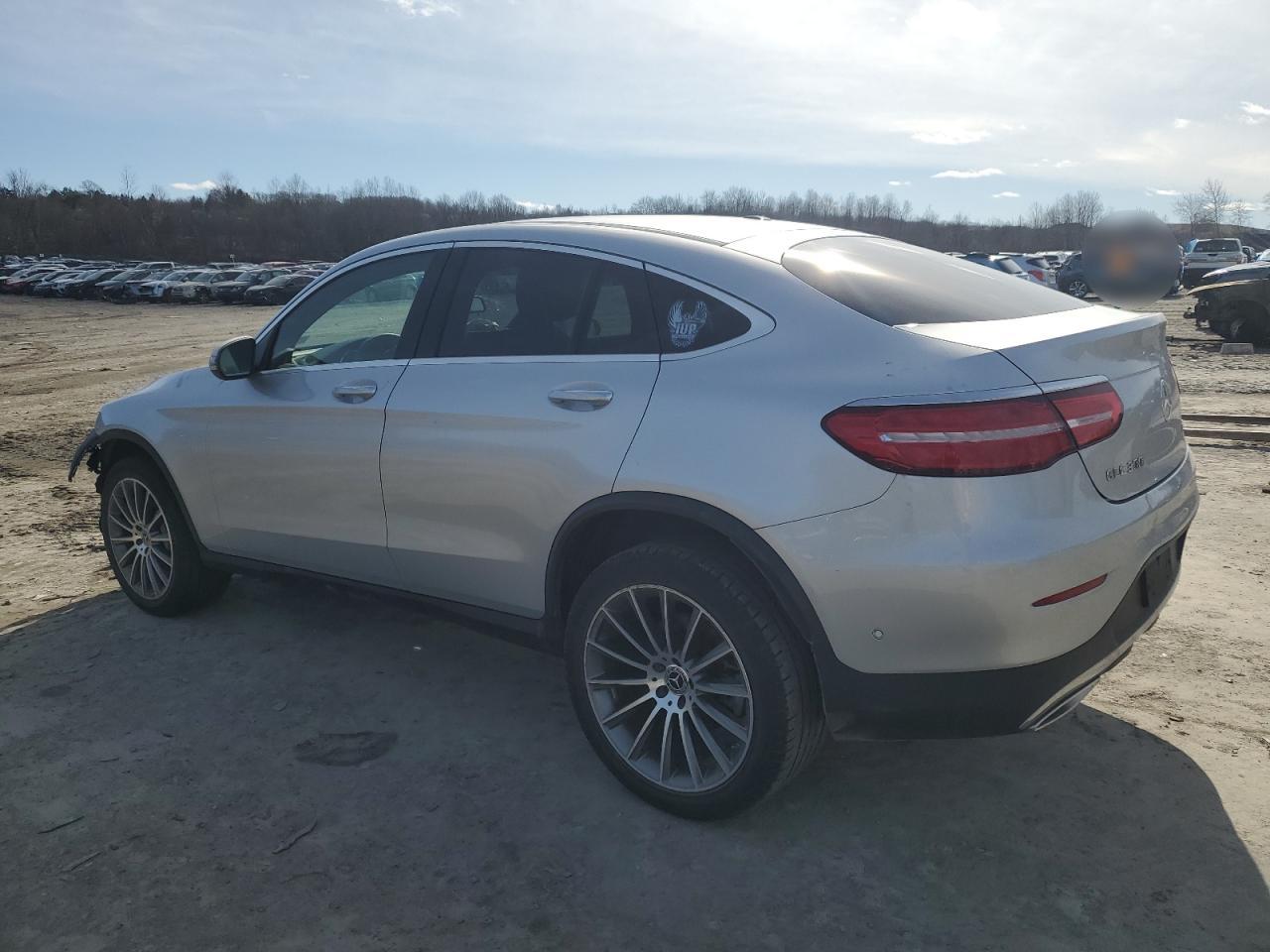2019 Mercedes-Benz GLC VIN WDC0J4KB3KF512509 Copart auction photo, front end / side damage thumbnail 2