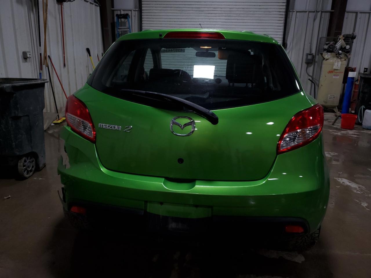 2011 Mazda 2 VIN JM1DE1HZ9B0124329 Copart auction photo, rear end damage thumbnail 6