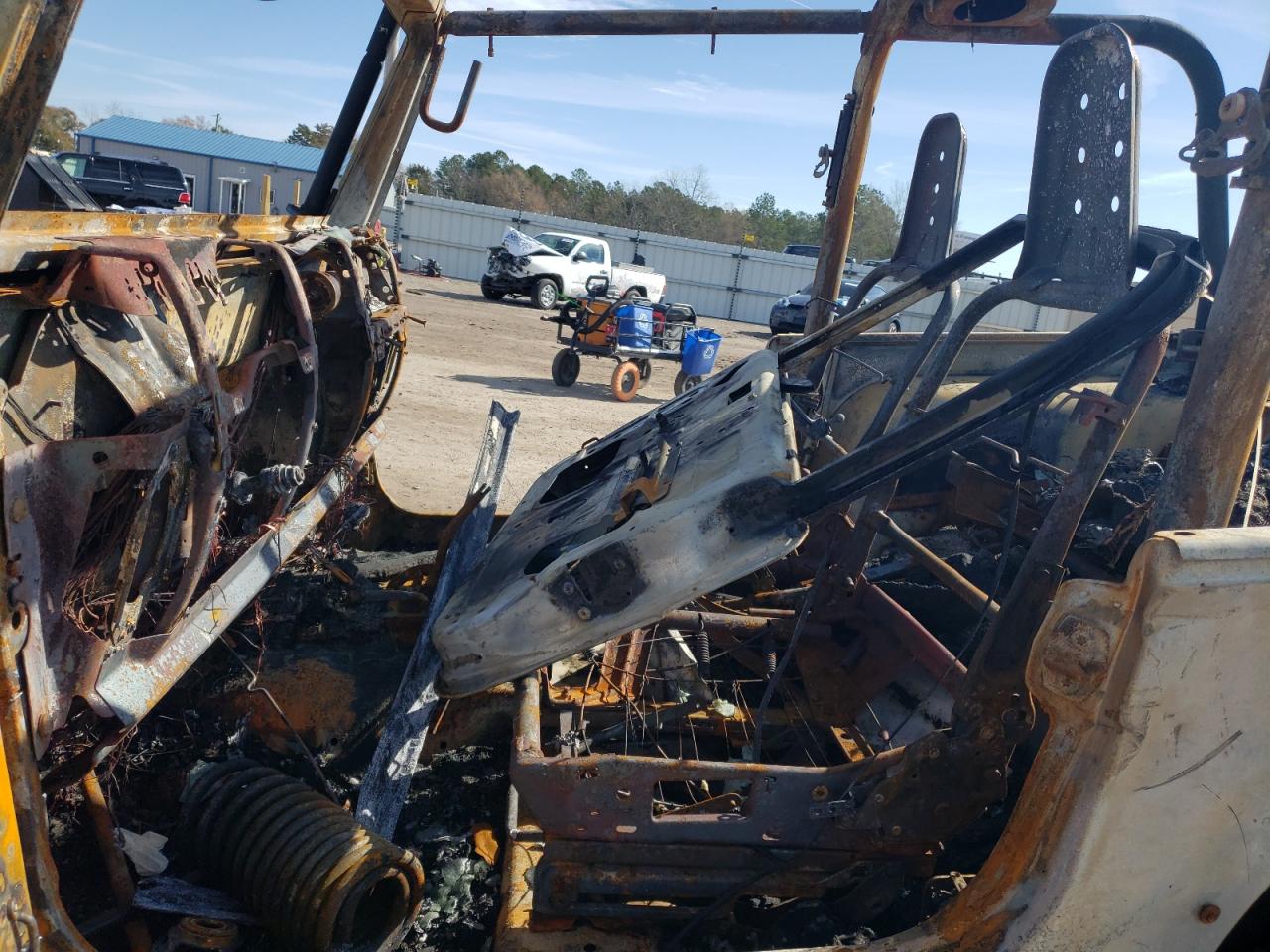 1997 Jeep Wrangler VIN 1J4FY49S2VP526847 Copart auction photo, burn damage thumbnail 7