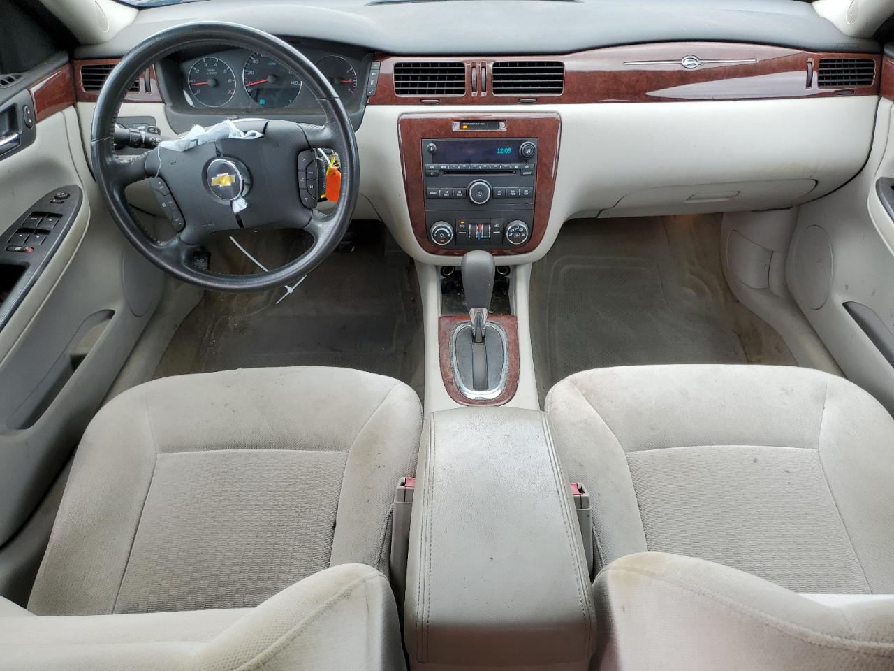 2006 Chevrolet Impala VIN 2G1WC581669211514 Copart auction photo, front end damage thumbnail 8