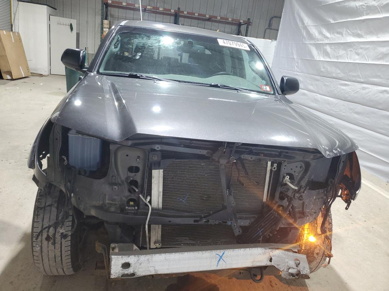 2012 Toyota Tacoma VIN 3TMLU4EN4CM092924 Copart auction photo, front end / minor dent/scratches damage thumbnail 5