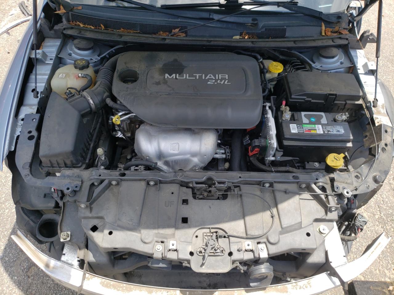 2015 Chrysler 200 VIN 1C3CCCAB0FN713261 Copart auction photo, side damage thumbnail 11