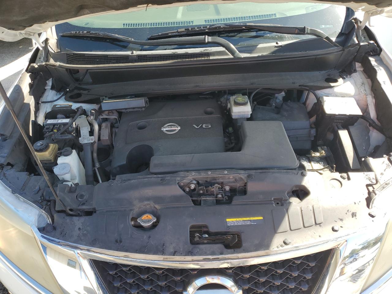 2013 Nissan Pathfinder VIN 5N1AR2MN0DC643203 Copart auction photo, rear end / minor dent/scratches damage thumbnail 12