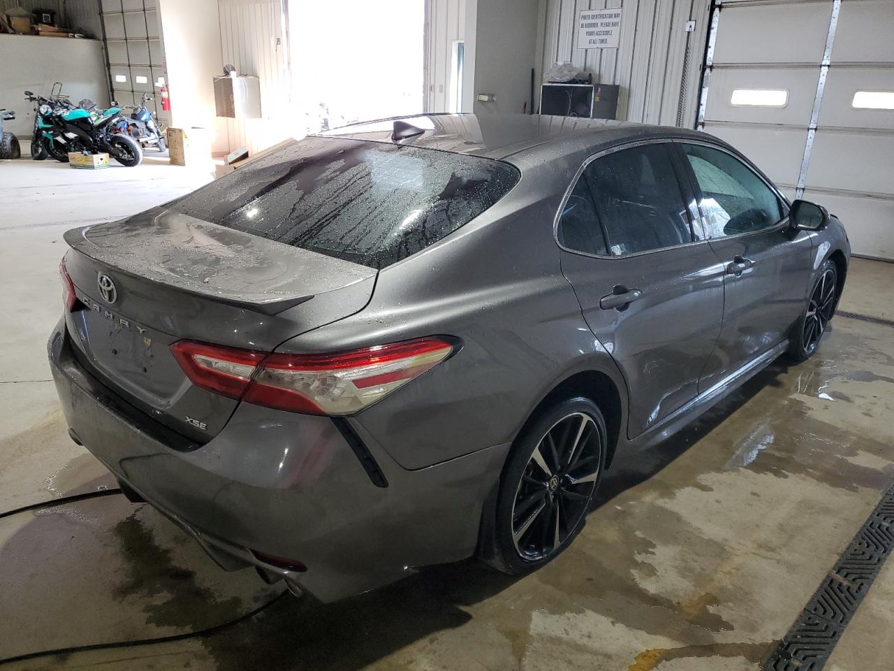 2020 Toyota Camry VIN 4T1K61AK3LU967563 Copart auction photo, front end / side damage thumbnail 3