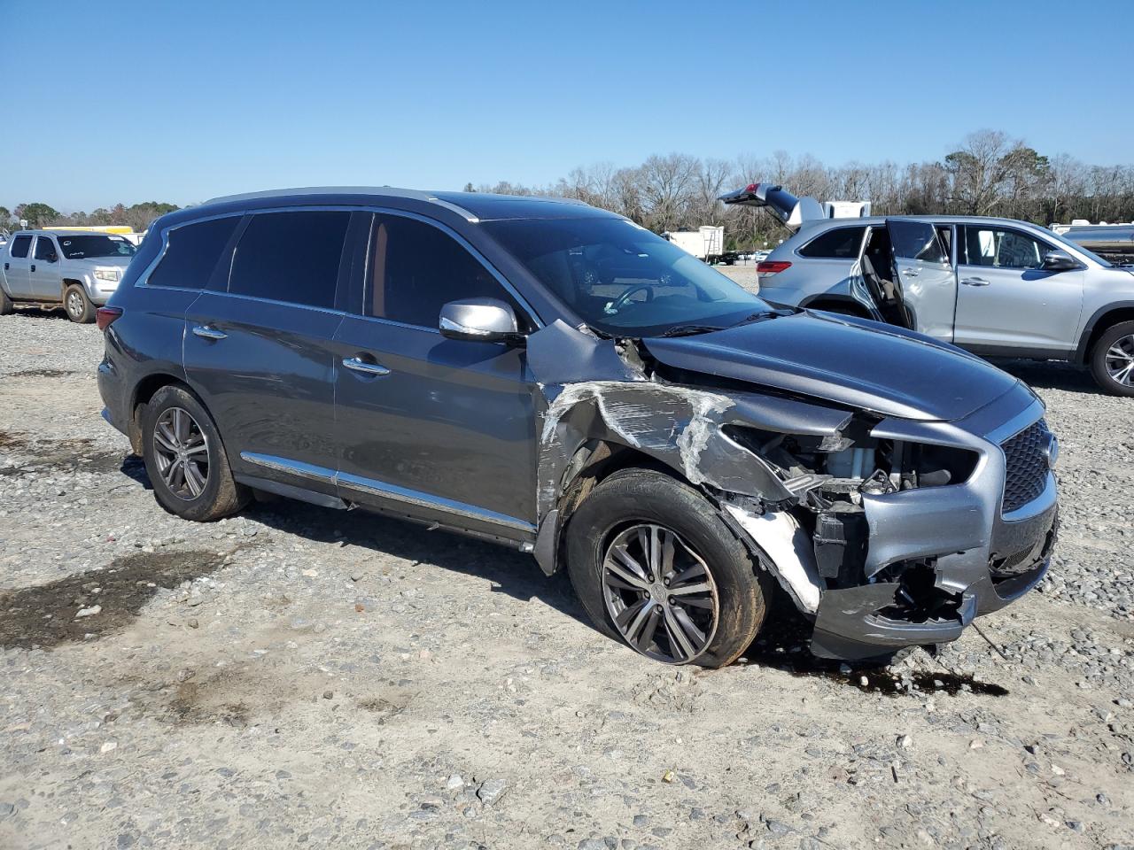 2019 Infiniti QX60 VIN 5N1DL0MM0KC529337 Copart auction photo, front end / side damage thumbnail 4