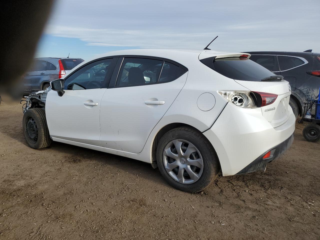 2016 Mazda 3 VIN JM1BM1J74G1337385 Copart auction photo, front end / rear end damage thumbnail 2