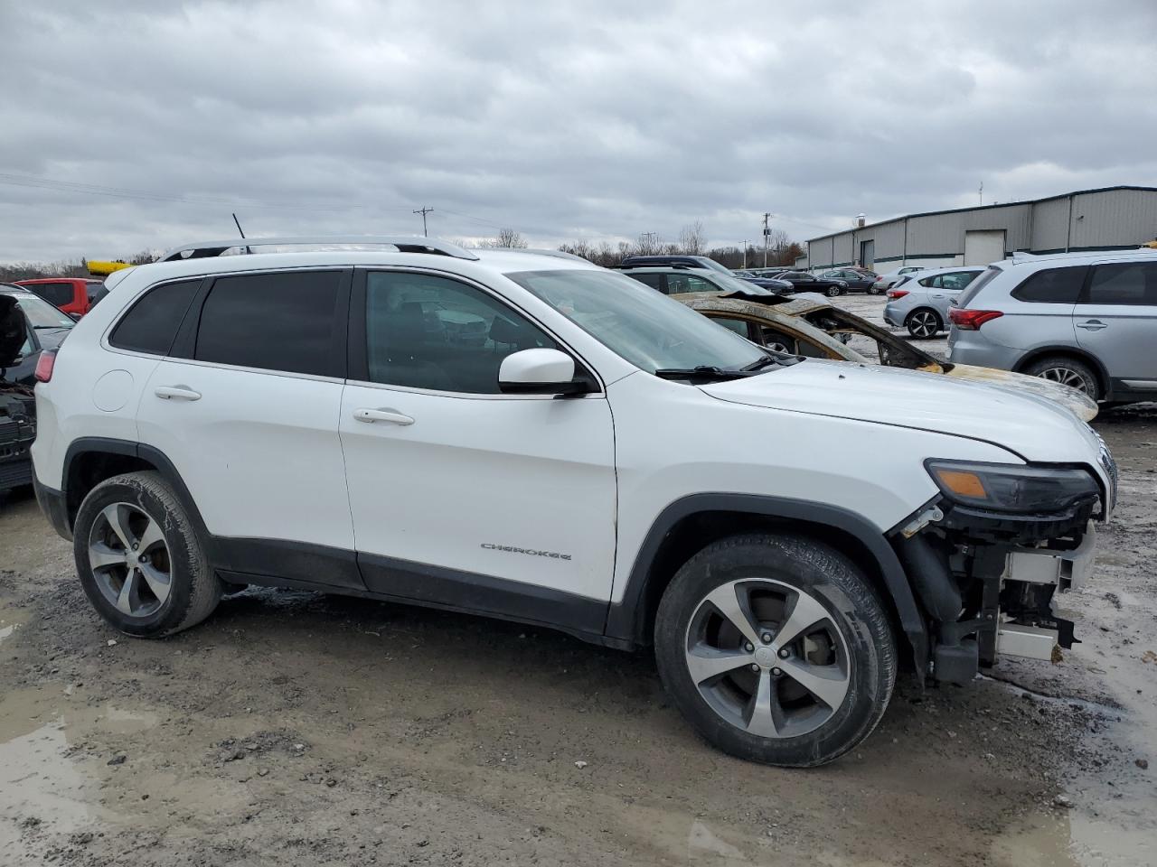 2019 Jeep Grand Cherokee VIN 1C4PJMDX7KD321233 Copart auction photo, front end damage thumbnail 4