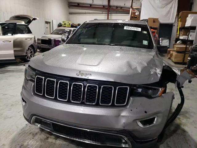 2019 Jeep Grand Cherokee VIN 1C4RJEBG2KC715472 Copart auction photo, front end damage thumbnail 11