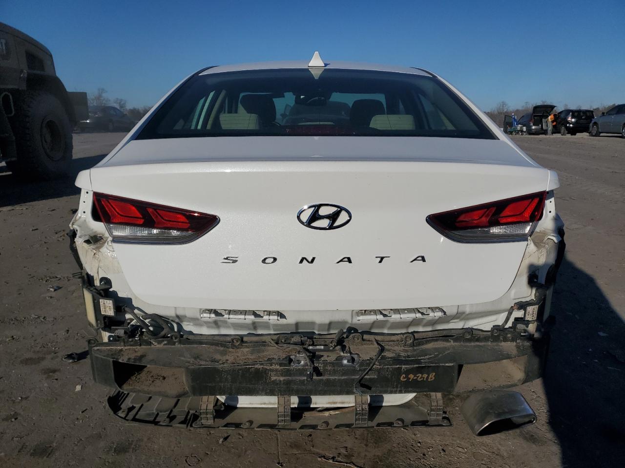 2018 Hyundai Sonata VIN 5NPE34AFXJH659733 Copart auction photo, rear end / side damage thumbnail 6