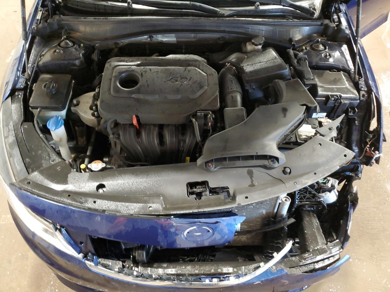 2016 KIA Optima VIN 5XXGU4L39GG113972 Copart auction photo, front end damage thumbnail 11