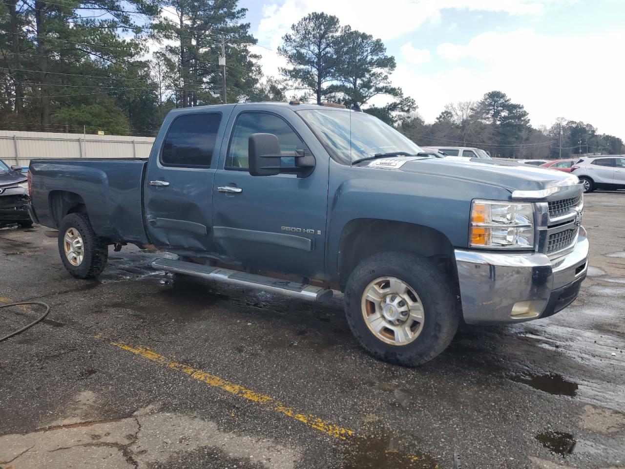 2008 Chevrolet Silverado VIN 1GCHC23K78F186017 Copart auction photo, side damage thumbnail 4