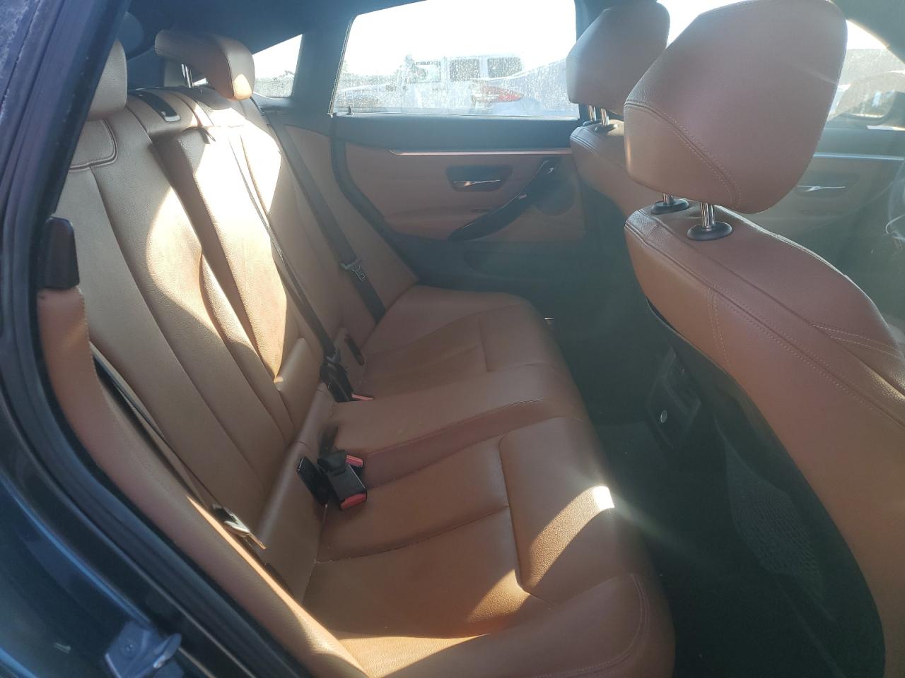 2016 BMW 4er VIN WBA4A9C54GGL89380 Copart auction photo, front end damage thumbnail 11