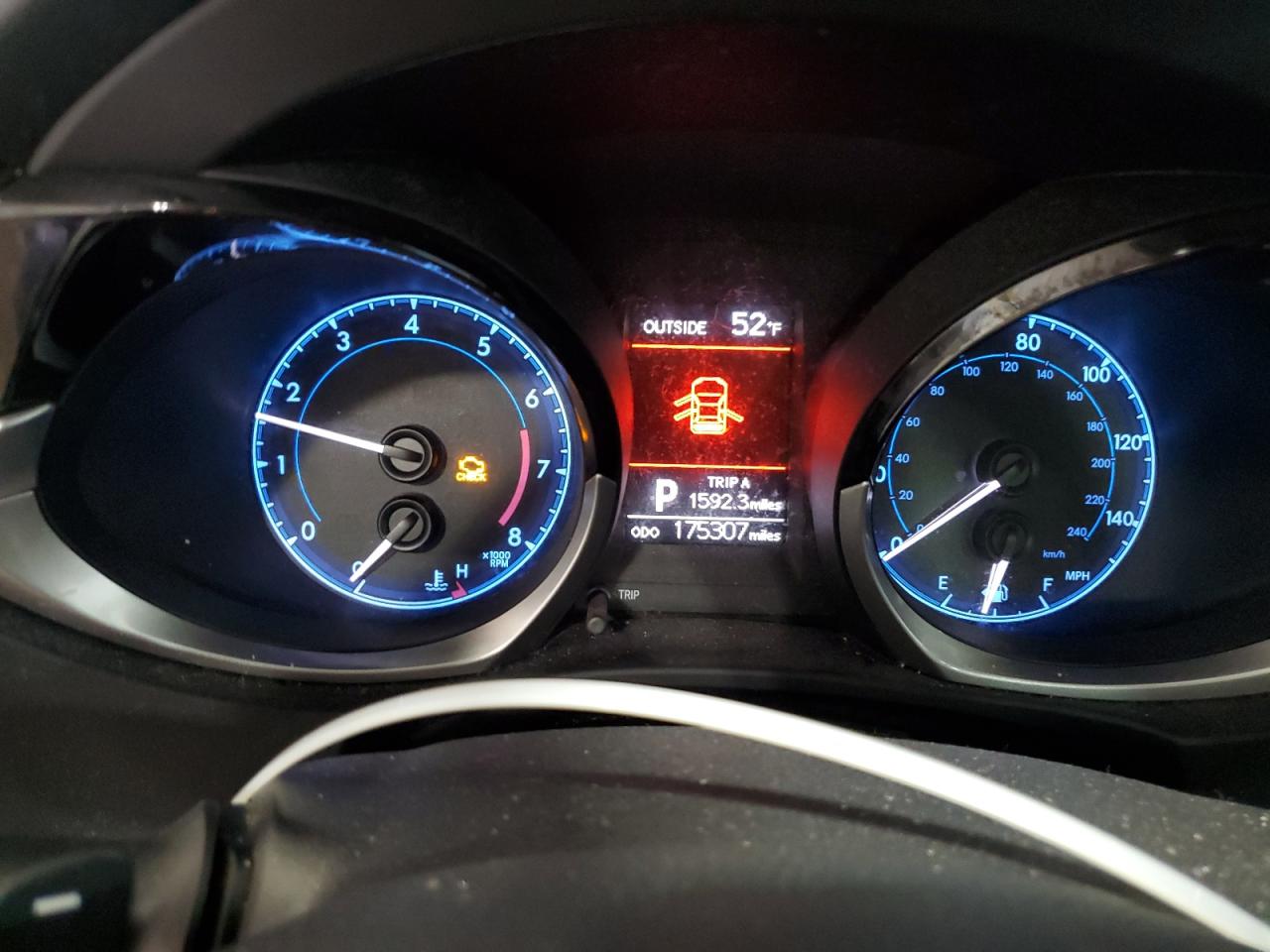 2016 Toyota Corolla VIN 2T1BURHE2GC501568 Copart auction photo, rear end / side damage thumbnail 9