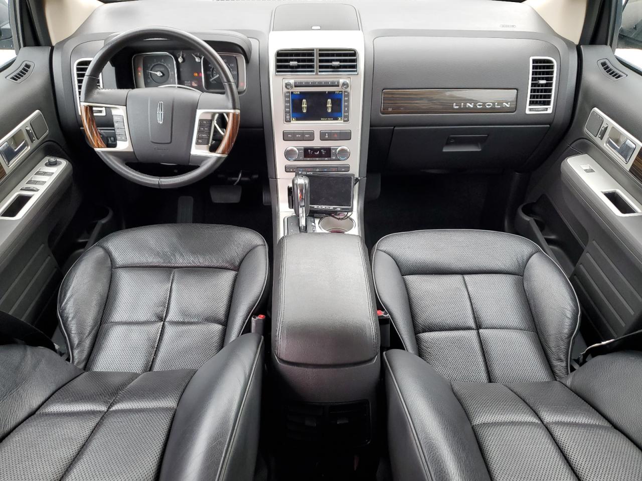 2010 Lincoln MKX VIN 2LMDJ6JC4ABJ25724 Copart auction photo, front end damage thumbnail 8