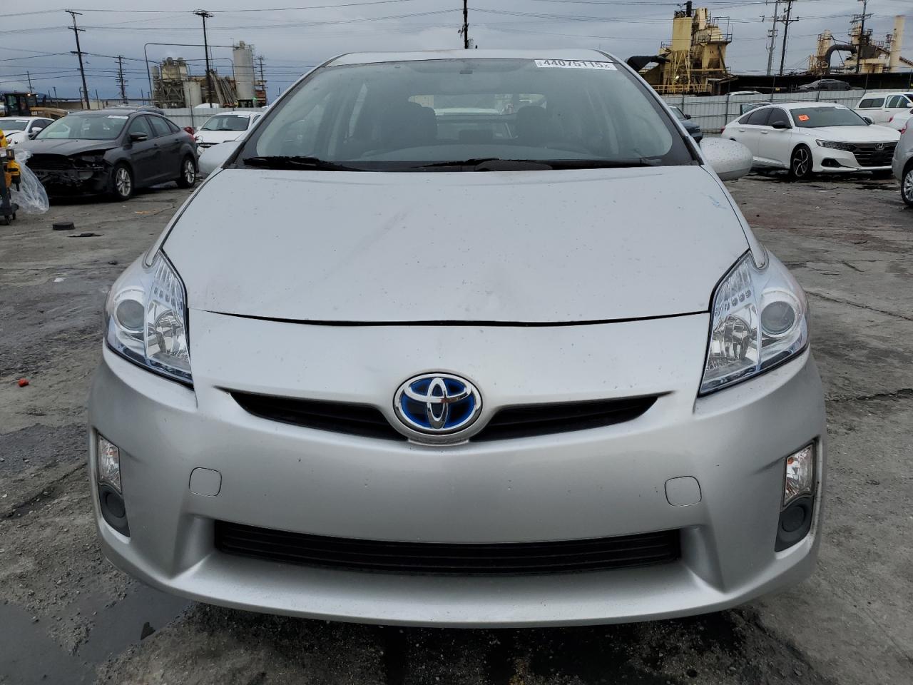 2011 Toyota Prius VIN JTDKN3DU9B1370529 Copart auction photo, side damage thumbnail 5