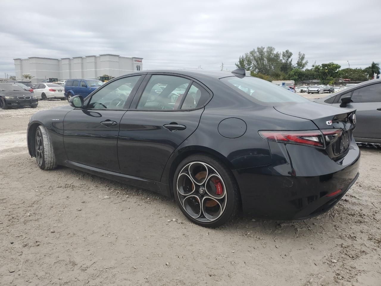 2024 Alfa Romeo Giulia VIN ZARFAMBNXR7677719 Copart auction photo, water/flood damage thumbnail 2