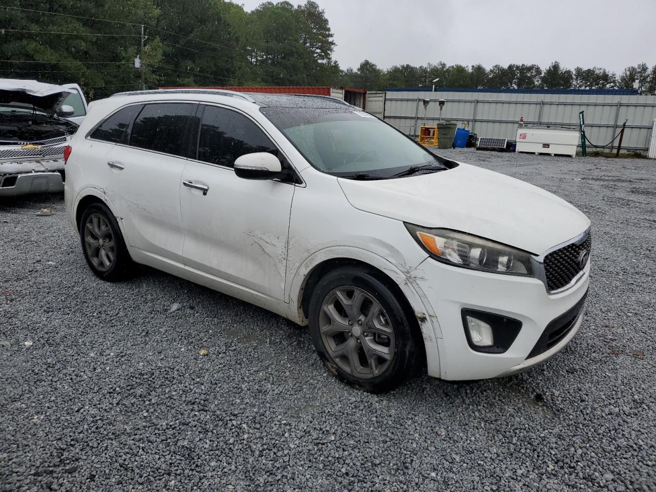 2016 KIA Sorento VIN 5XYPK4A53GG018023 Copart auction photo, all over damage thumbnail 4