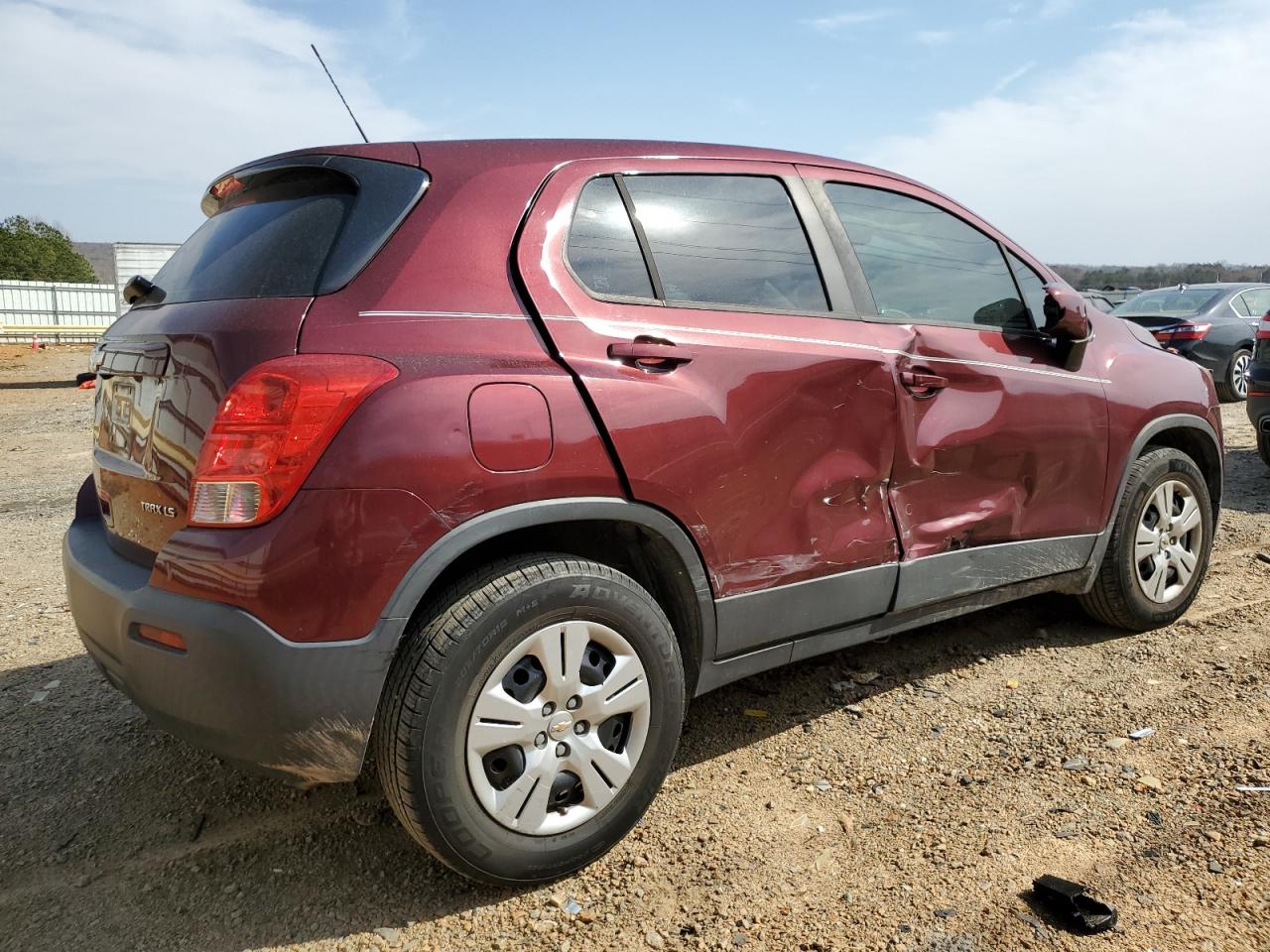 2016 Chevrolet Trax VIN 3GNCJKSB9GL263774 Copart auction photo, side / all over damage thumbnail 3