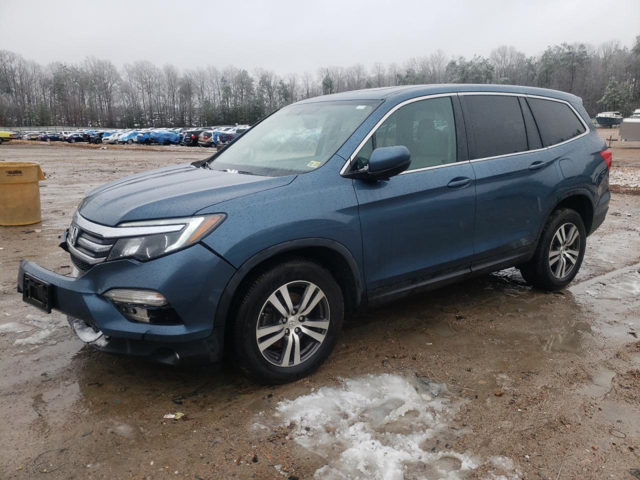 2017 Honda Pilot VIN 5FNYF6H52HB086428
