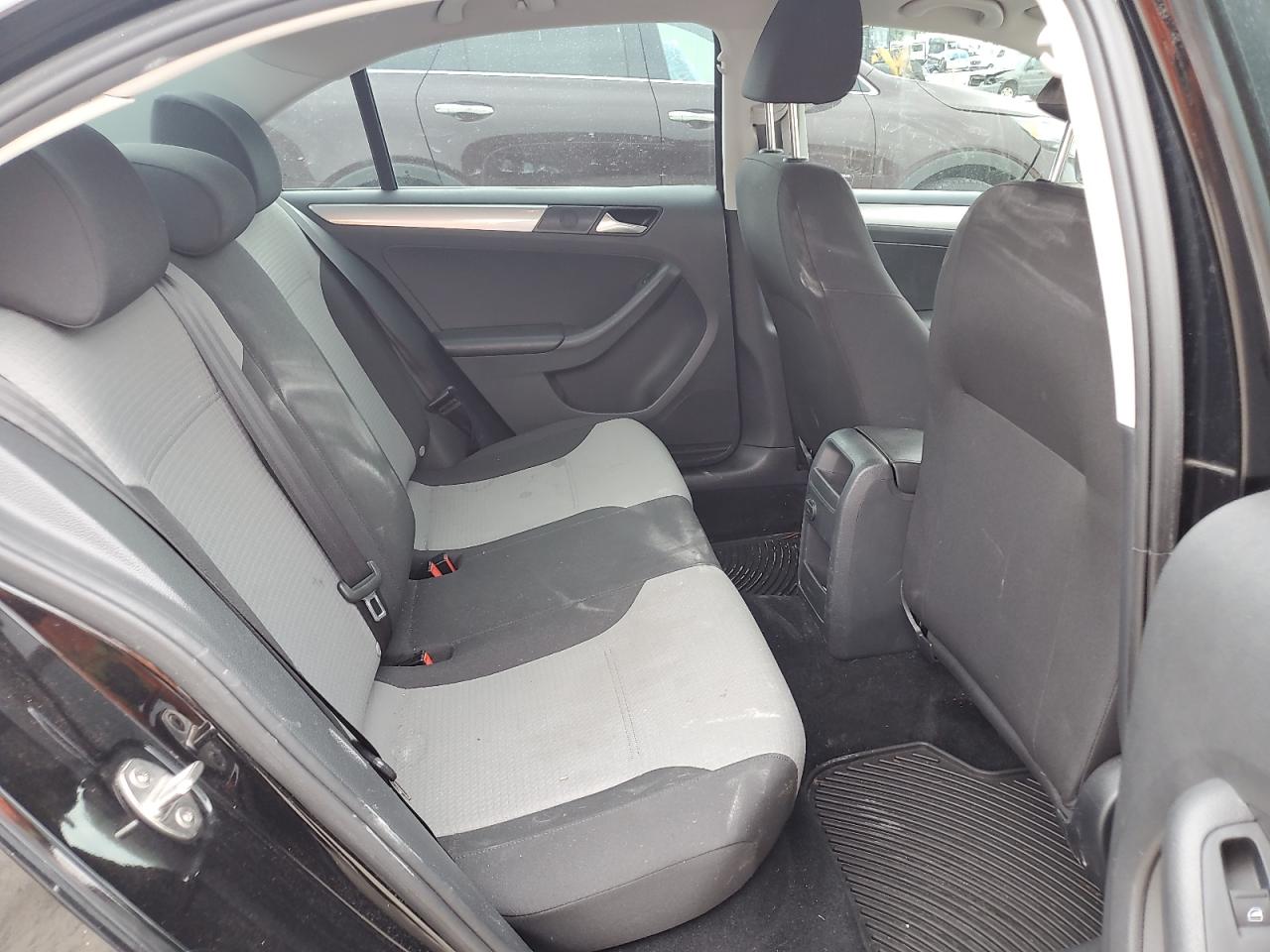 2017 Volkswagen Jetta VIN 3VW2B7AJ8HM320949 Copart auction photo, front end damage thumbnail 10