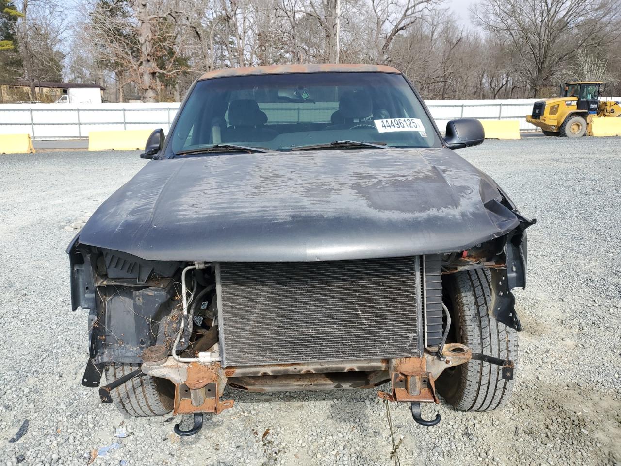 2003 GMC Sierra VIN 1GTEK19T03E314449 Copart auction photo, front end damage thumbnail 5
