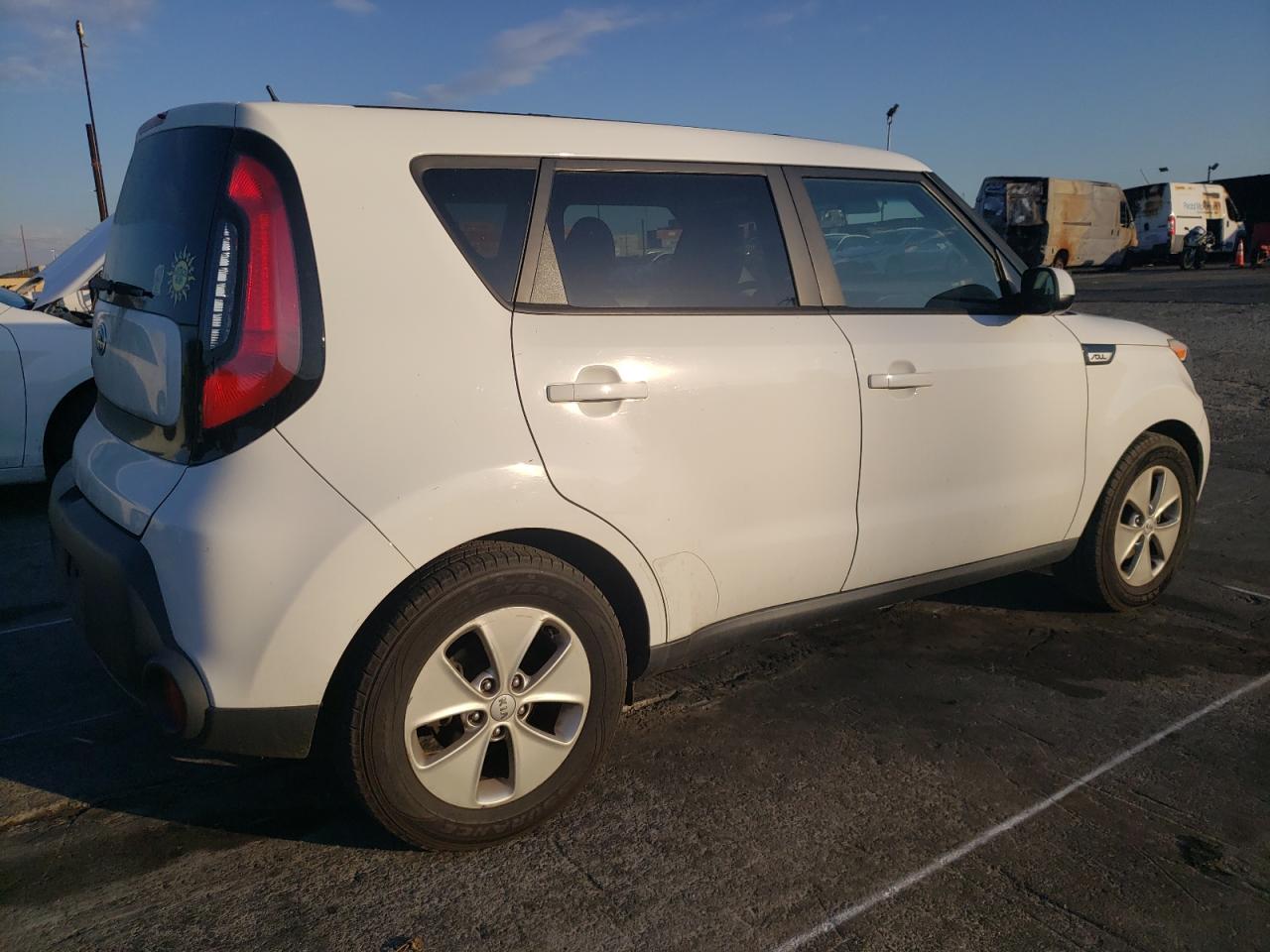 2016 KIA Soul VIN KNDJN2A22G7264369 Copart auction photo, mechanical damage thumbnail 3