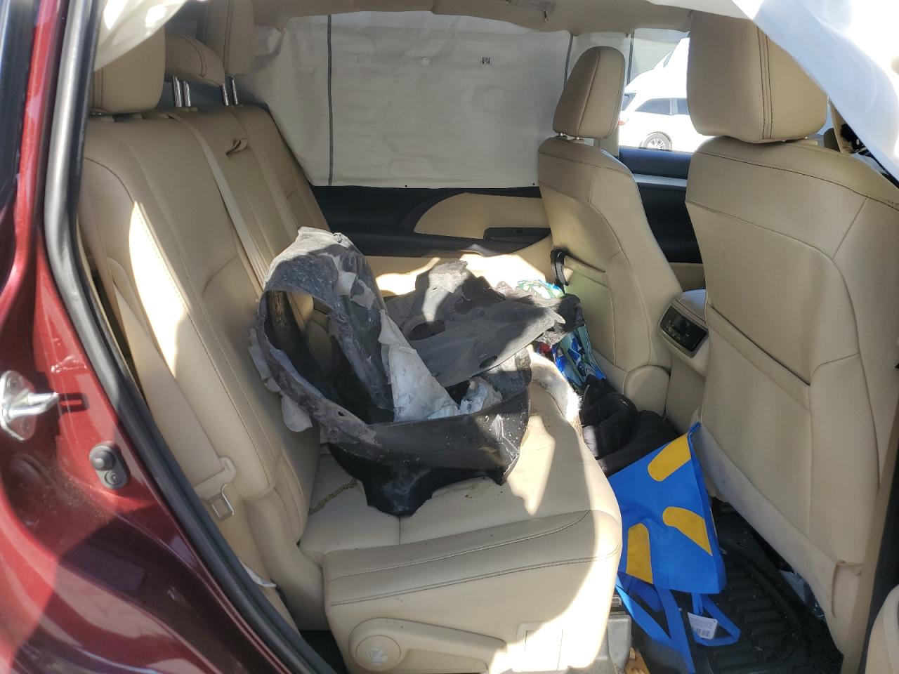 2018 Toyota Highlander VIN 5TDJZRFH5JS874841 Copart auction photo, front end / side damage thumbnail 12