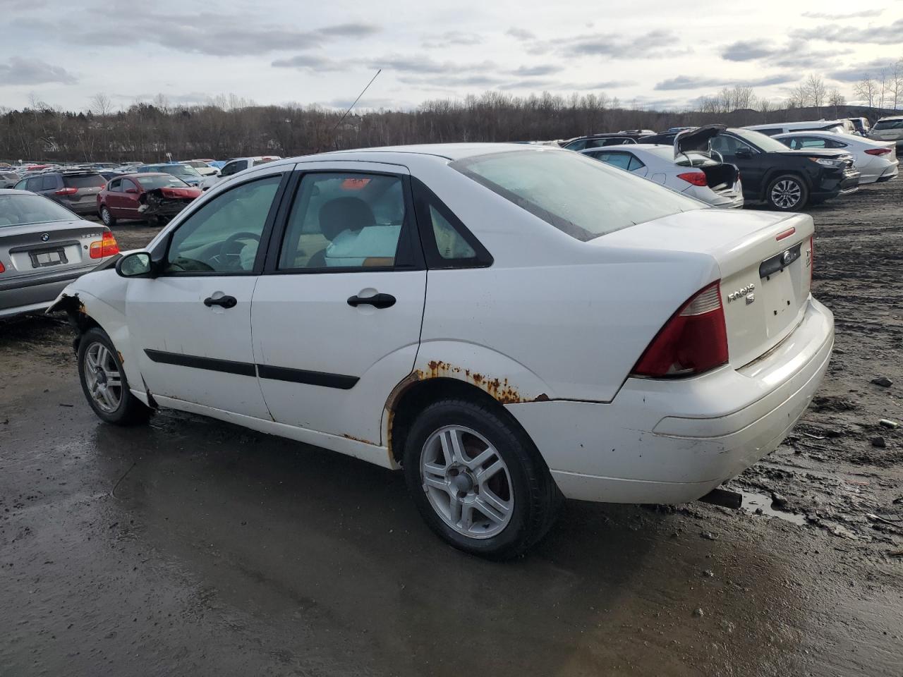 2006 Ford Focus VIN 1FAFP34N76W110973 Copart auction photo, front end / side damage thumbnail 2