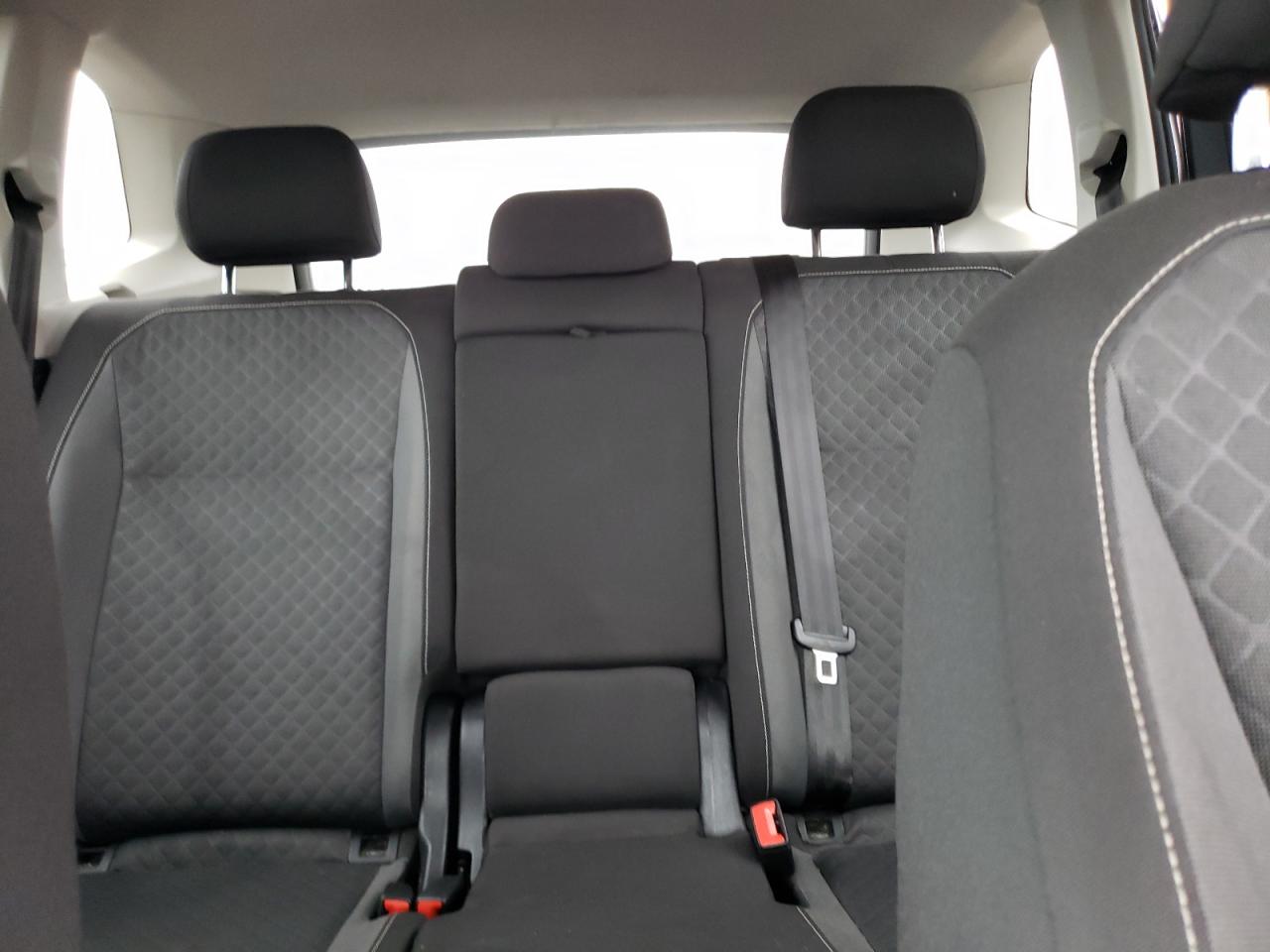 2021 Volkswagen Tiguan VIN 3VV0B7AX5MM143805 Copart auction photo, side / rear end damage thumbnail 10