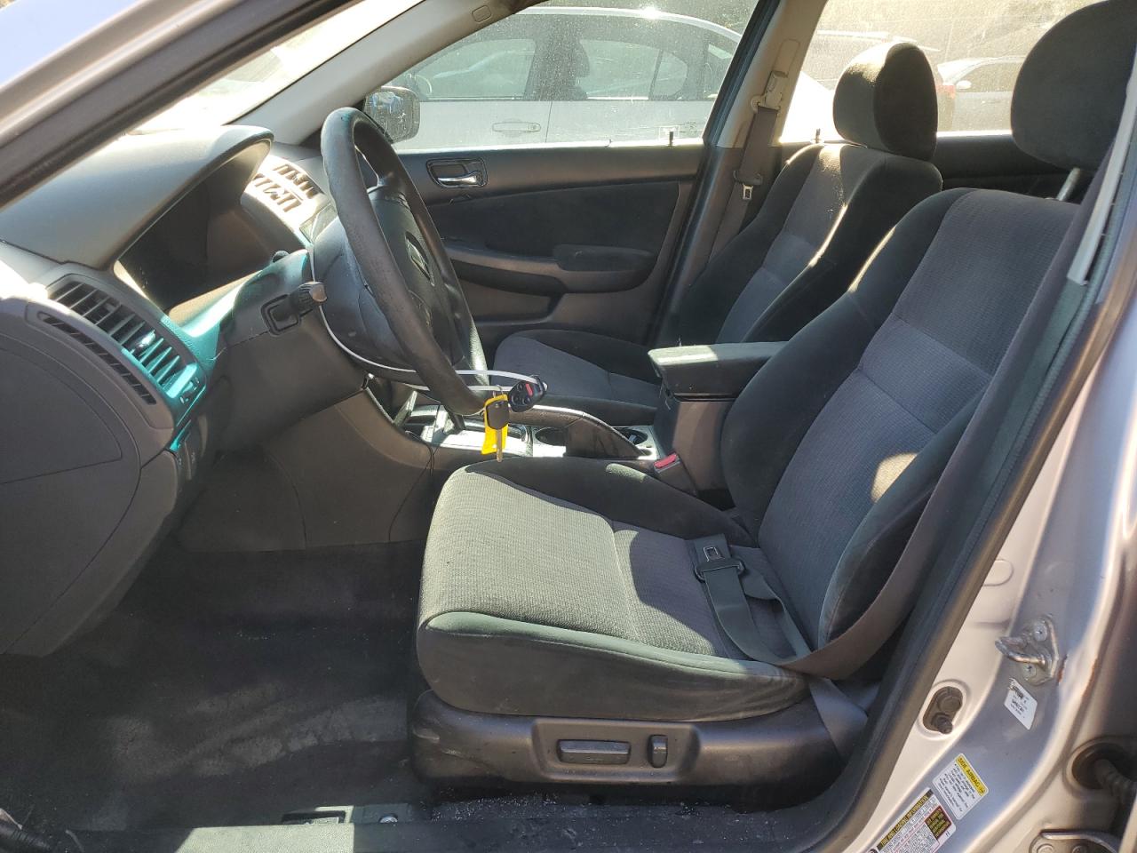 2005 Honda Accord VIN 1HGCM66345A012449 Copart auction photo, side / front end damage thumbnail 7