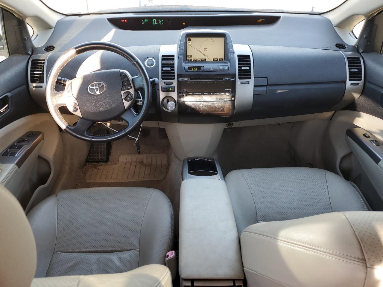 2007 Toyota Prius VIN JTDKB20U377648564 Copart auction photo, minor dent/scratches / front end damage thumbnail 8