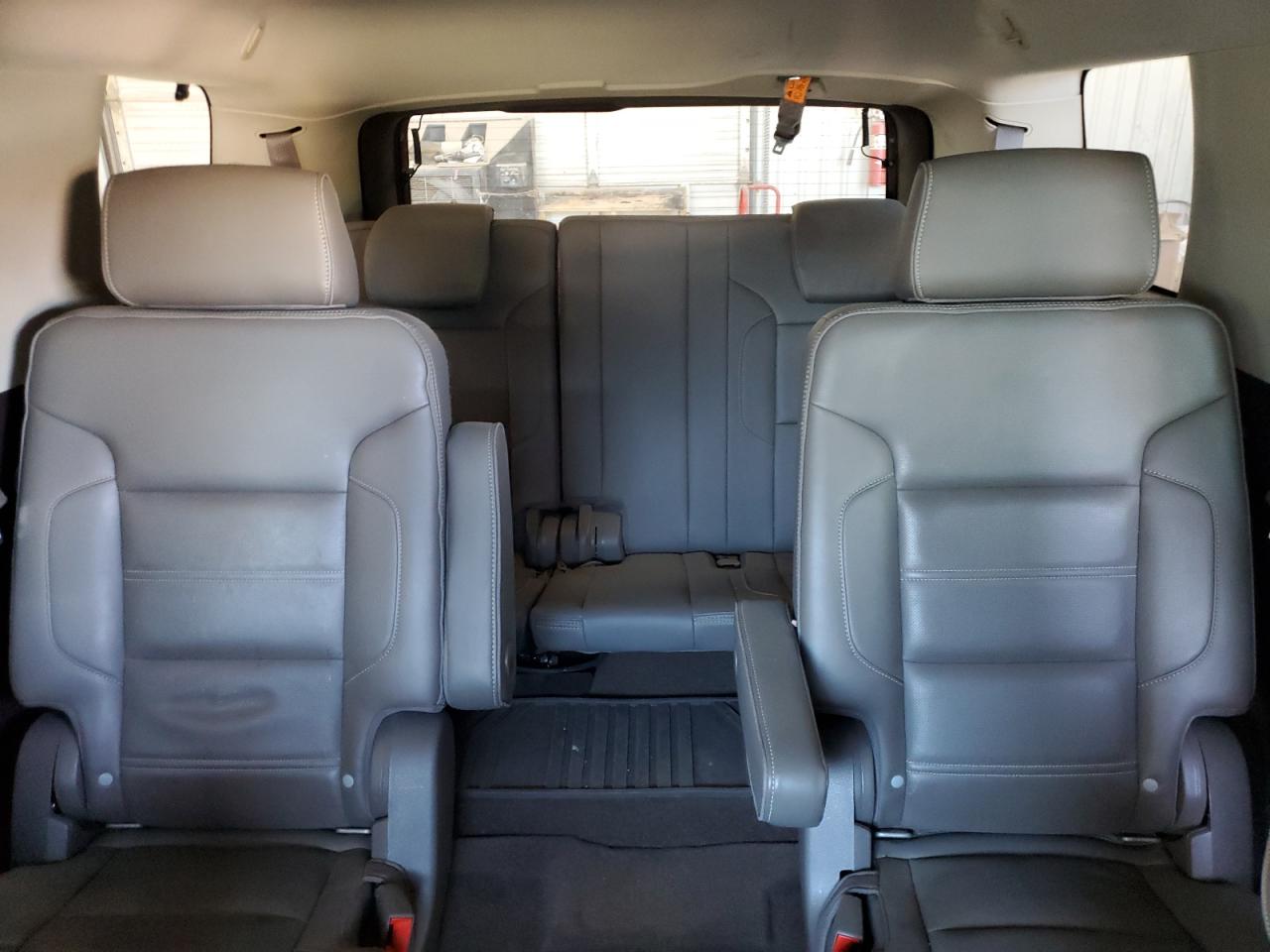 2015 GMC Yukon VIN 1GKS2CKJ2FR565949 Copart auction photo, side / hail damage thumbnail 10