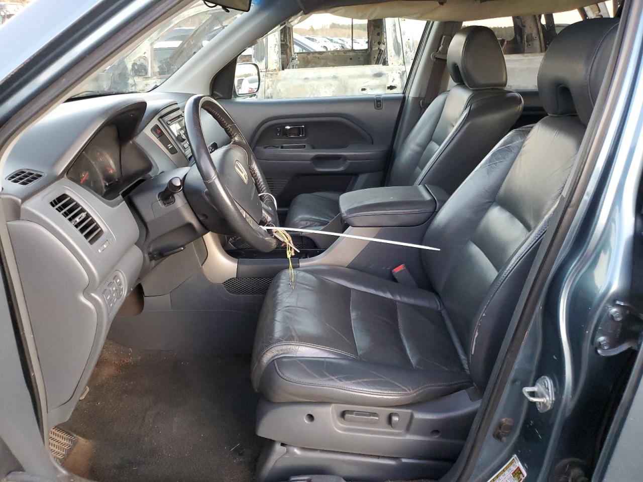 2007 Honda Pilot VIN 5FNYF28647B014890 Copart auction photo, rear end / side damage thumbnail 7