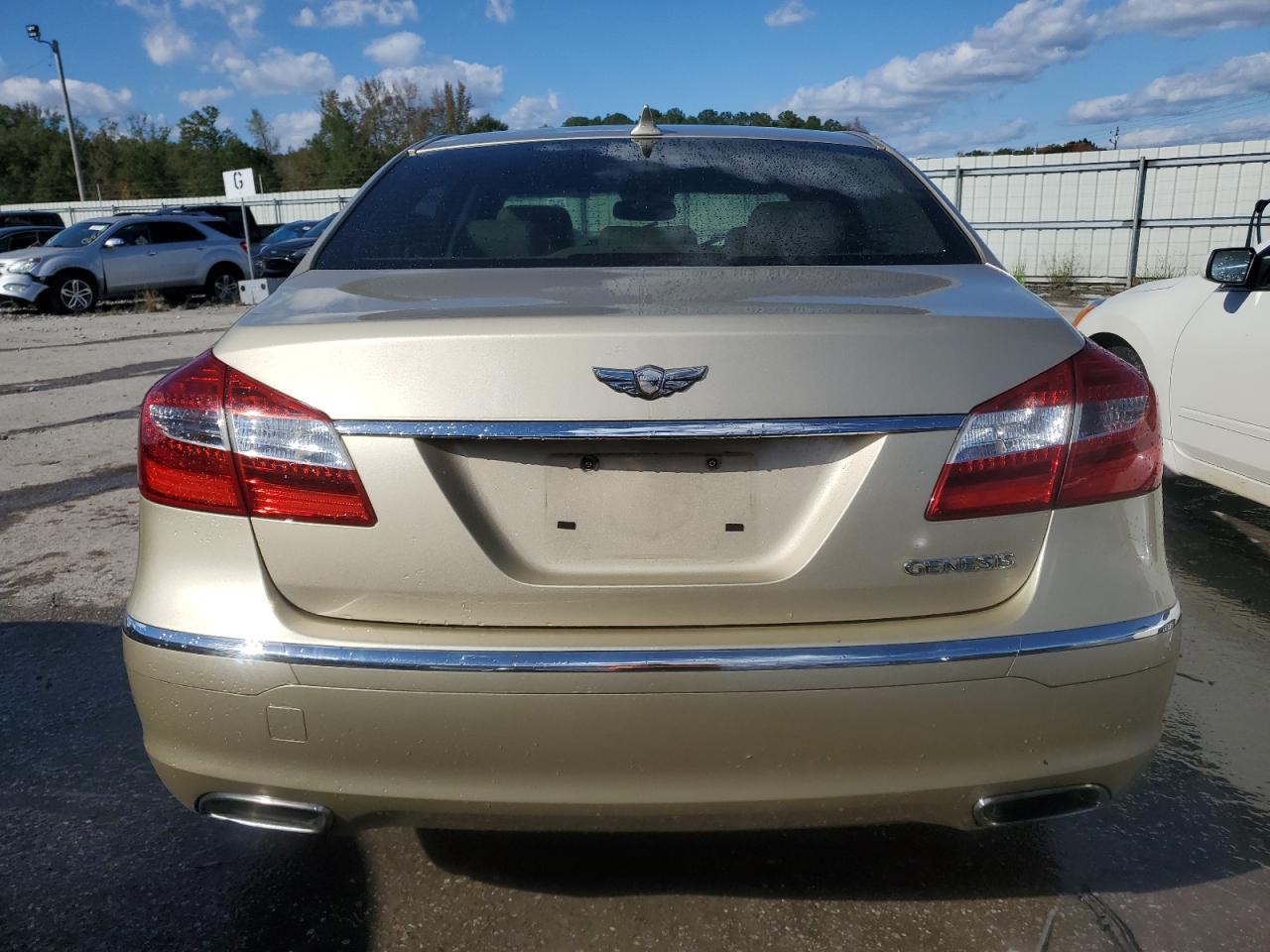 2012 Hyundai Genesis VIN KMHGC4DD5CU175587 Copart auction photo, side damage thumbnail 6