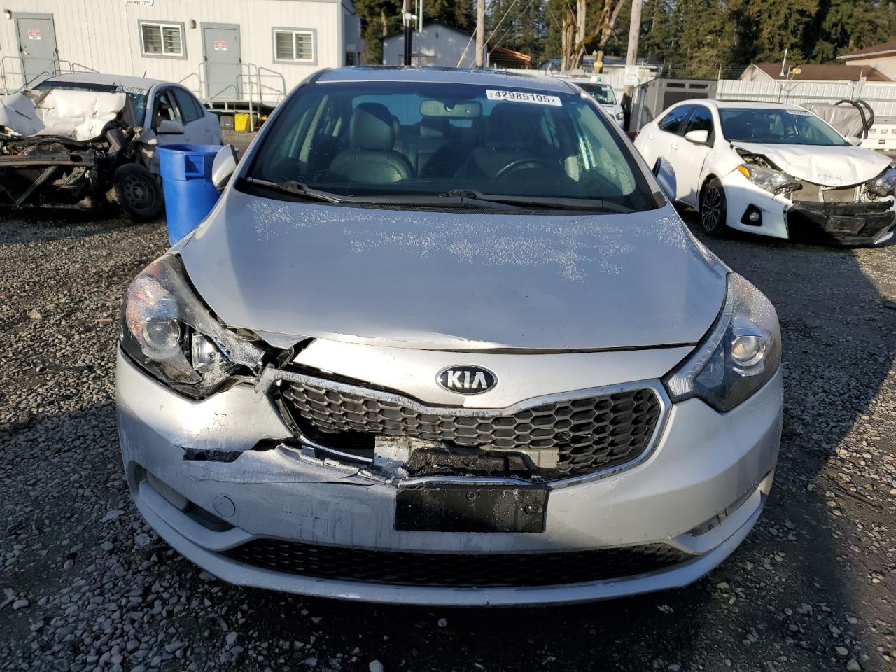 2016 KIA Forte VIN KNAFZ4A85G5556469 Copart auction photo, front end / rear end damage thumbnail 5