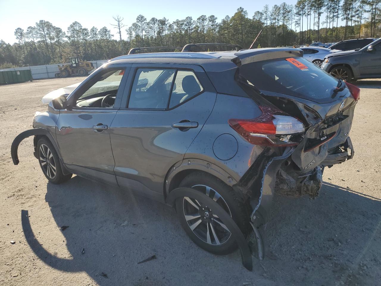 2019 Nissan Kicks VIN 3N1CP5CU8KL505720 Copart auction photo, all over damage thumbnail 2