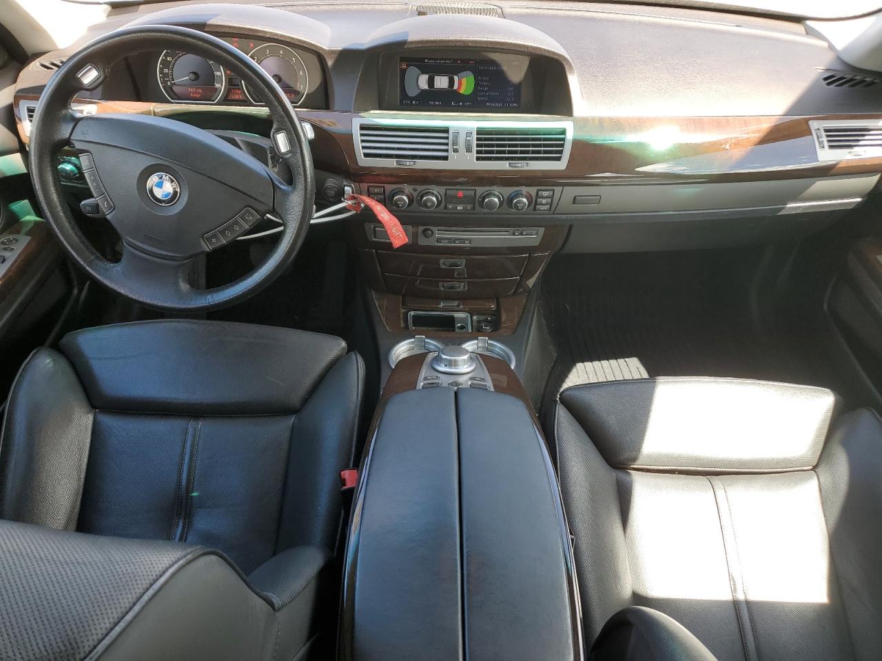 2007 BMW 7er VIN WBAHN83507DT67071 Copart auction photo, minor dent/scratches damage thumbnail 8
