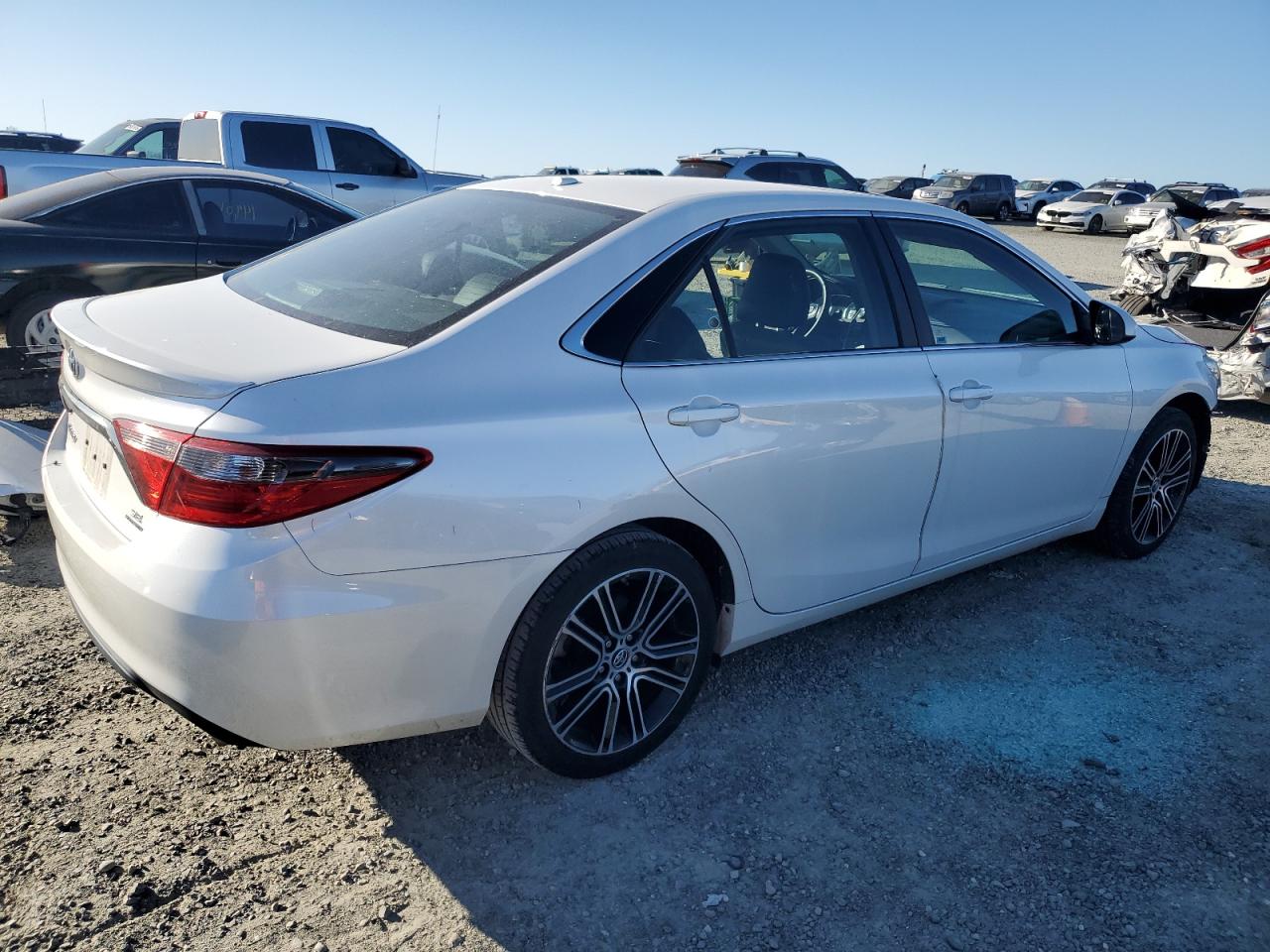 2016 Toyota Camry VIN 4T1BF1FK6GU153566 Copart auction photo, front end / side damage thumbnail 3