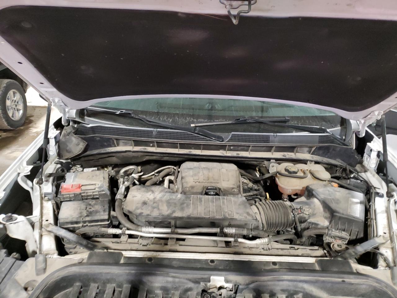 2019 Chevrolet Silverado VIN 1GCRYDEK1KZ192321 Copart auction photo, minor dent/scratches damage thumbnail 11